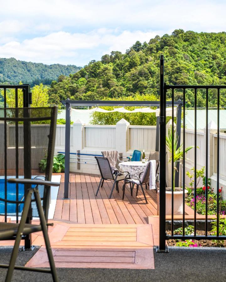 Fabulous Apartment With Private Spa Pool & Gym Picton Extérieur photo