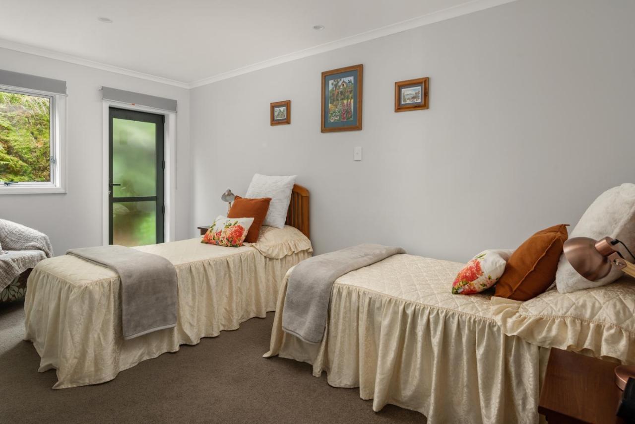 Fabulous Apartment With Private Spa Pool & Gym Picton Extérieur photo