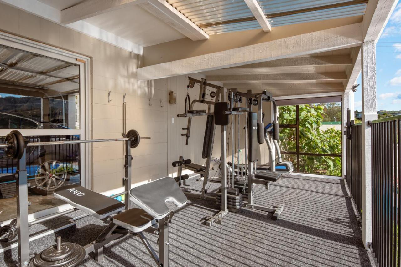 Fabulous Apartment With Private Spa Pool & Gym Picton Extérieur photo